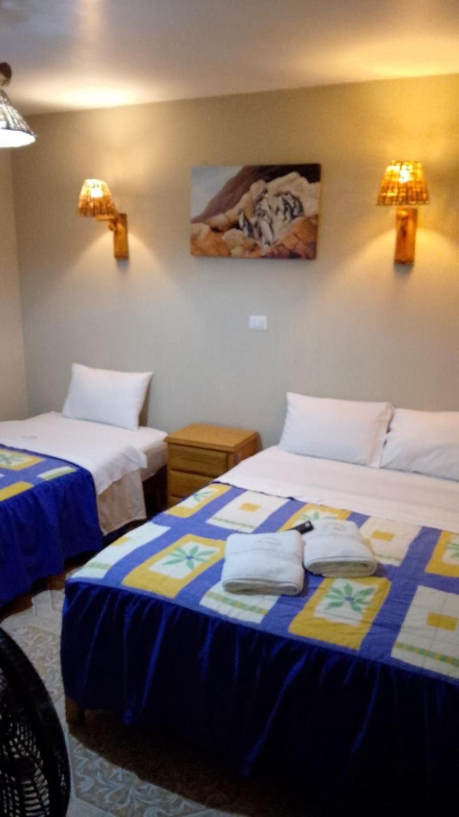 Hostal Refugio Del Pirata ปารากัส ภายนอก รูปภาพ